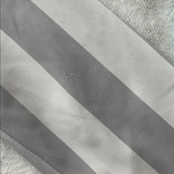 GUC Kortni Jeane 6/7 kids gray stripe rashguard - Picture 6 of 6